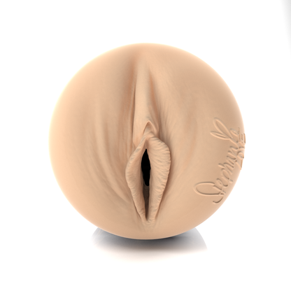 Stephanie love Pussy